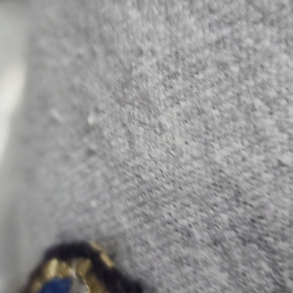 VTG Thane Men's V-neck Sweater Gray Scotland Patch Lightweight Size L GUC - Picture 9 of 10